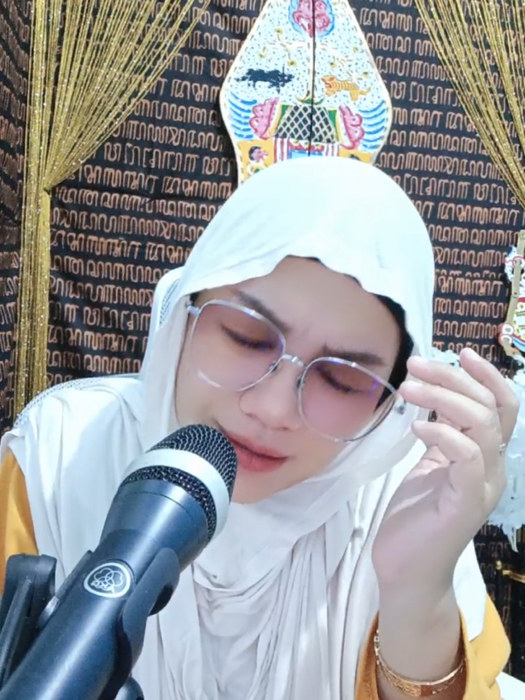 @𝐍𝐨𝐨𝐫𝐦𝐚 𝐅𝐌𝐙 💫