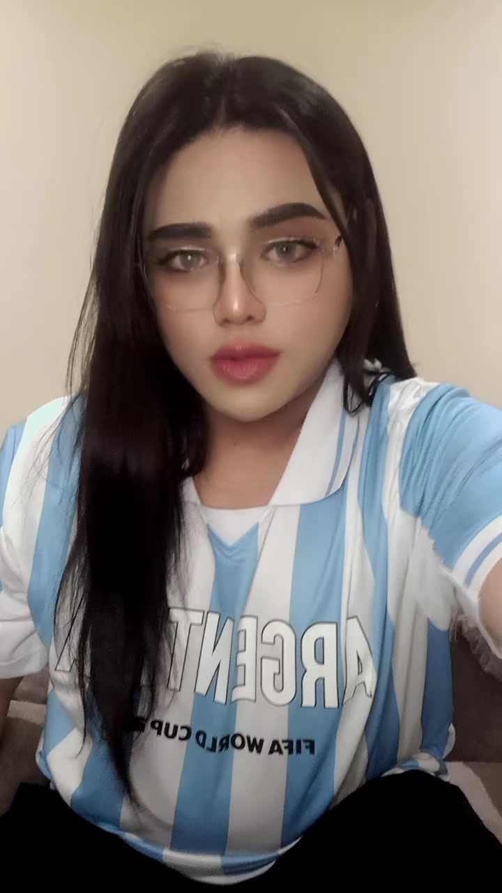 @mona_ladyboy