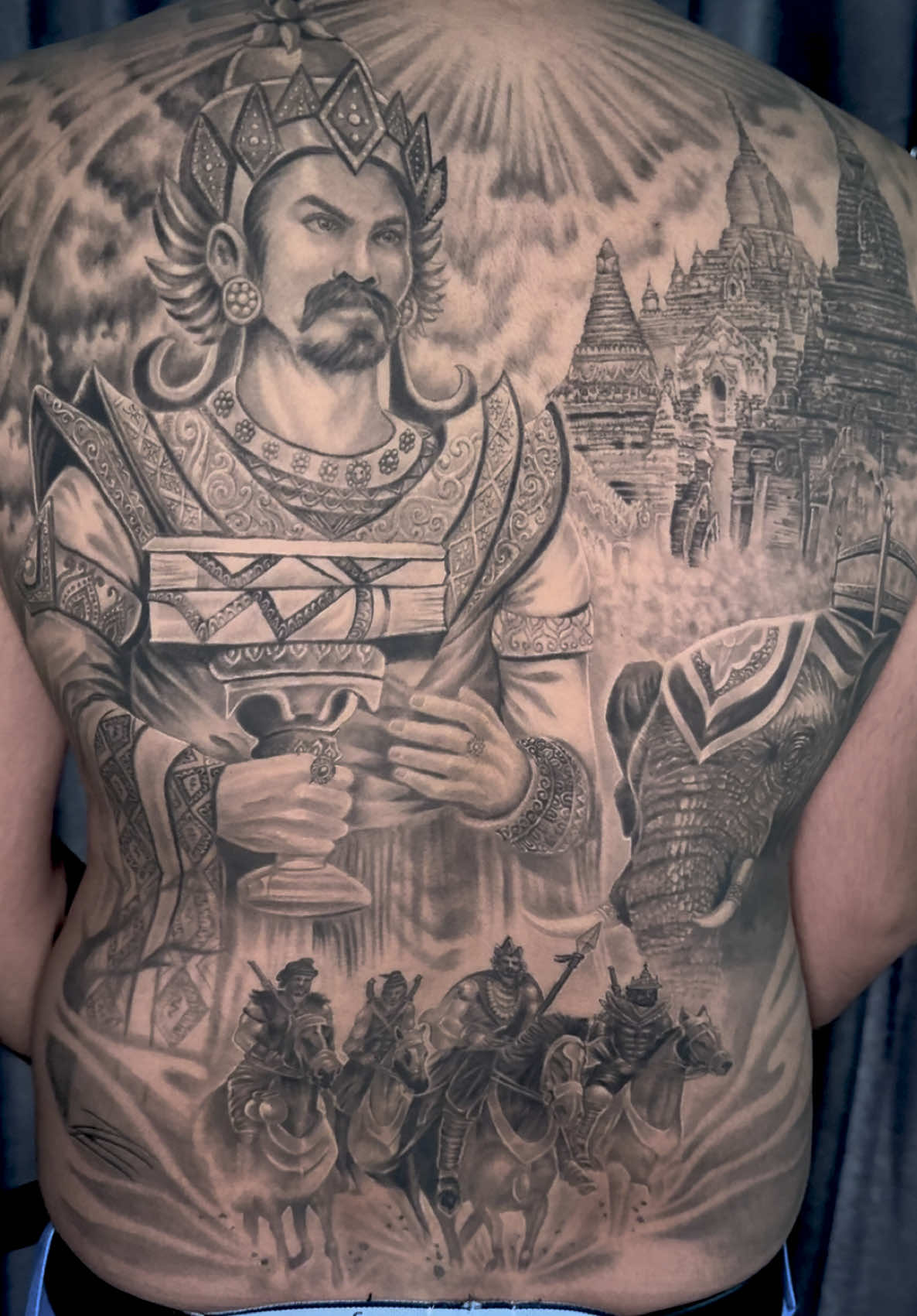 @Zuuluu Tattoo Creator