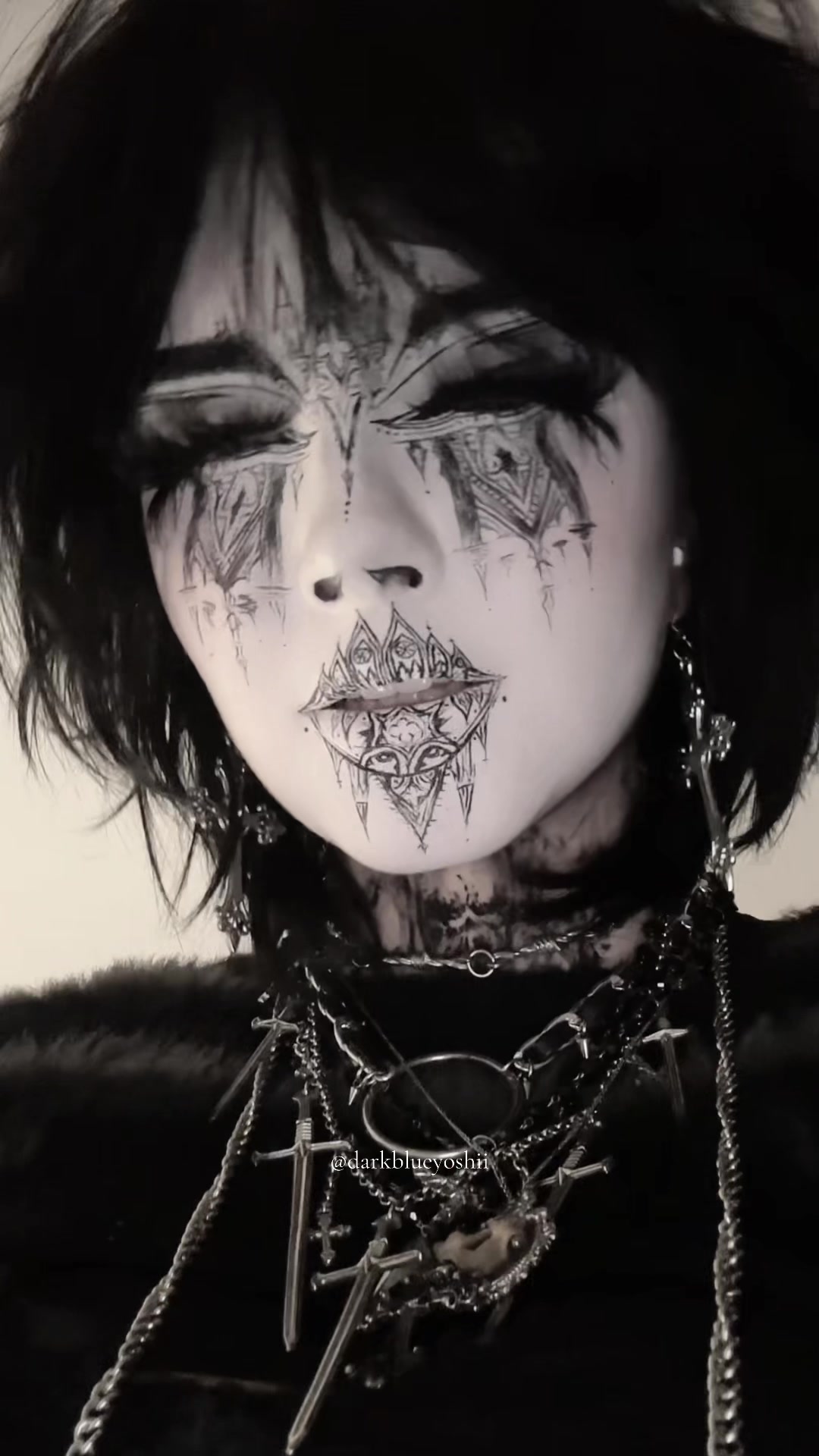 @༺𝕯𝖆𝖗𝖐𝖇𝖑𝖚𝖊𝖞𝖔𝖘𝖍𝖎༻