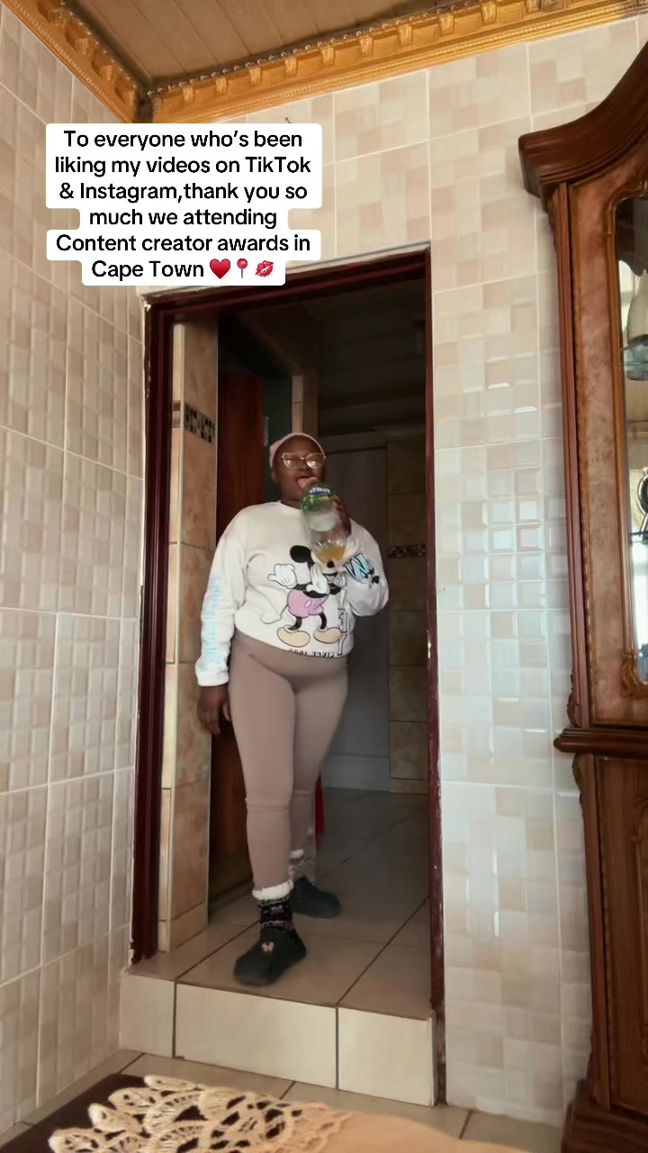 @Vinolia🤡