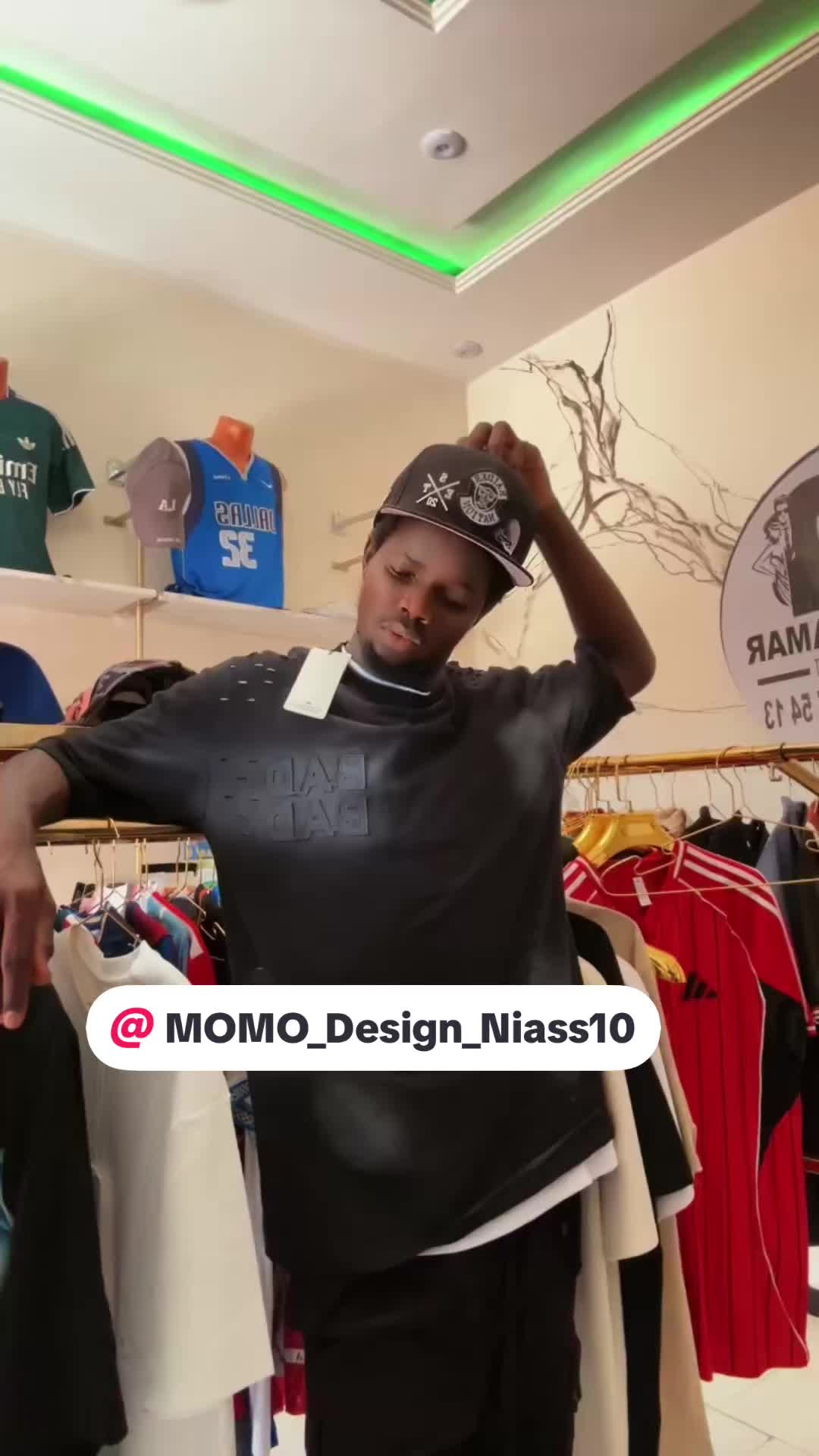 @Momo design