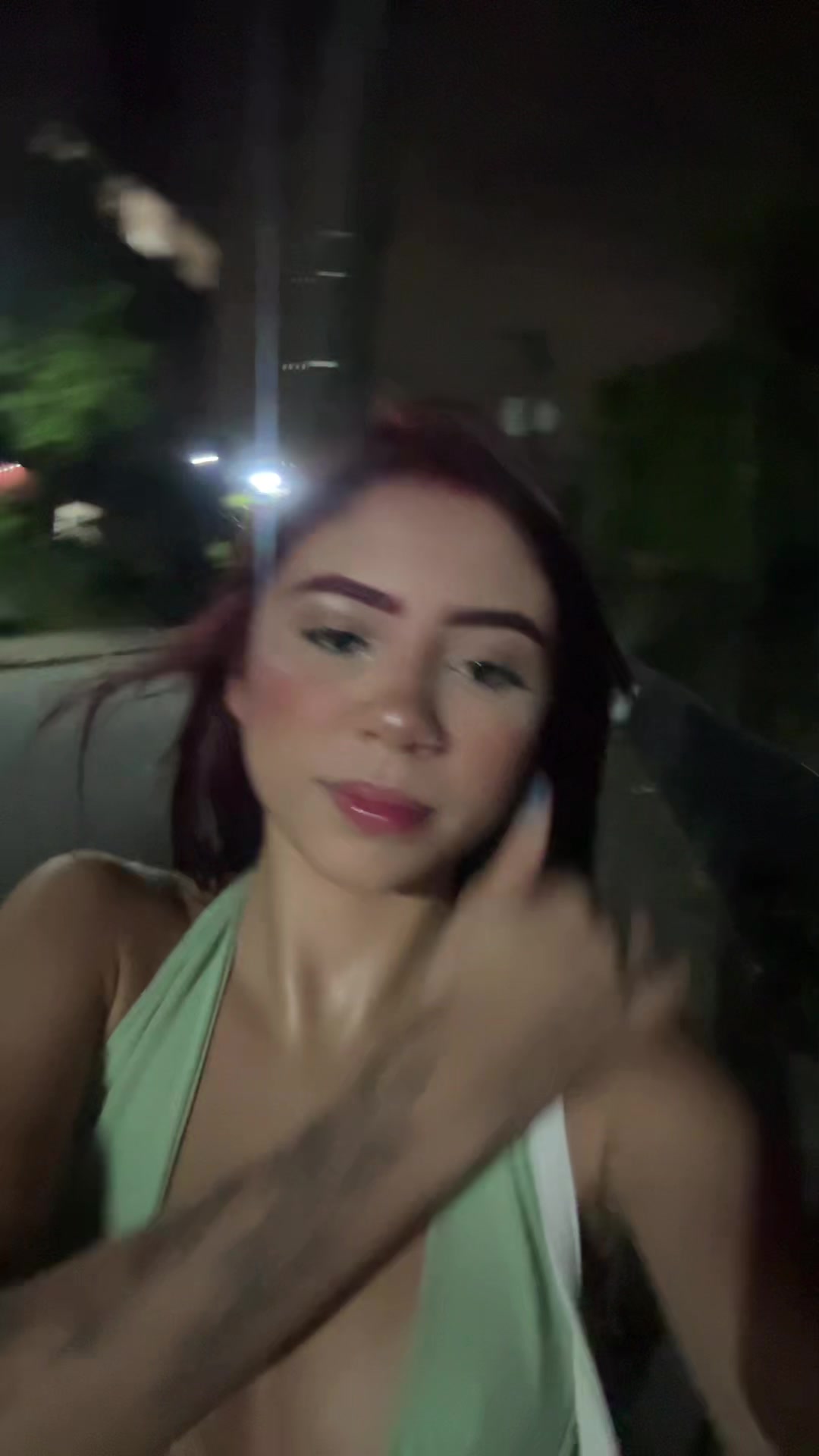 @Bz