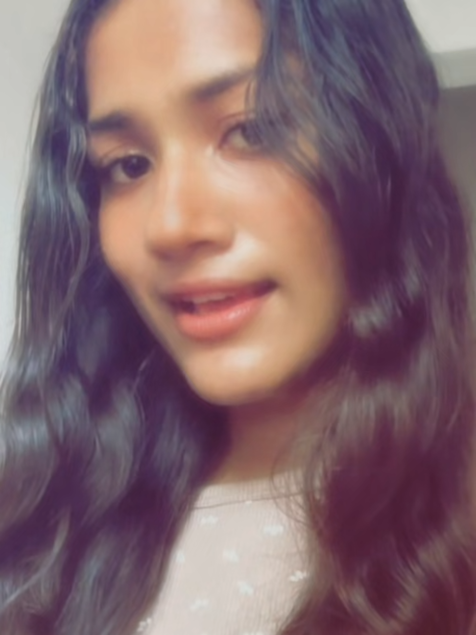 @""THARU""🍓 🦋⭐