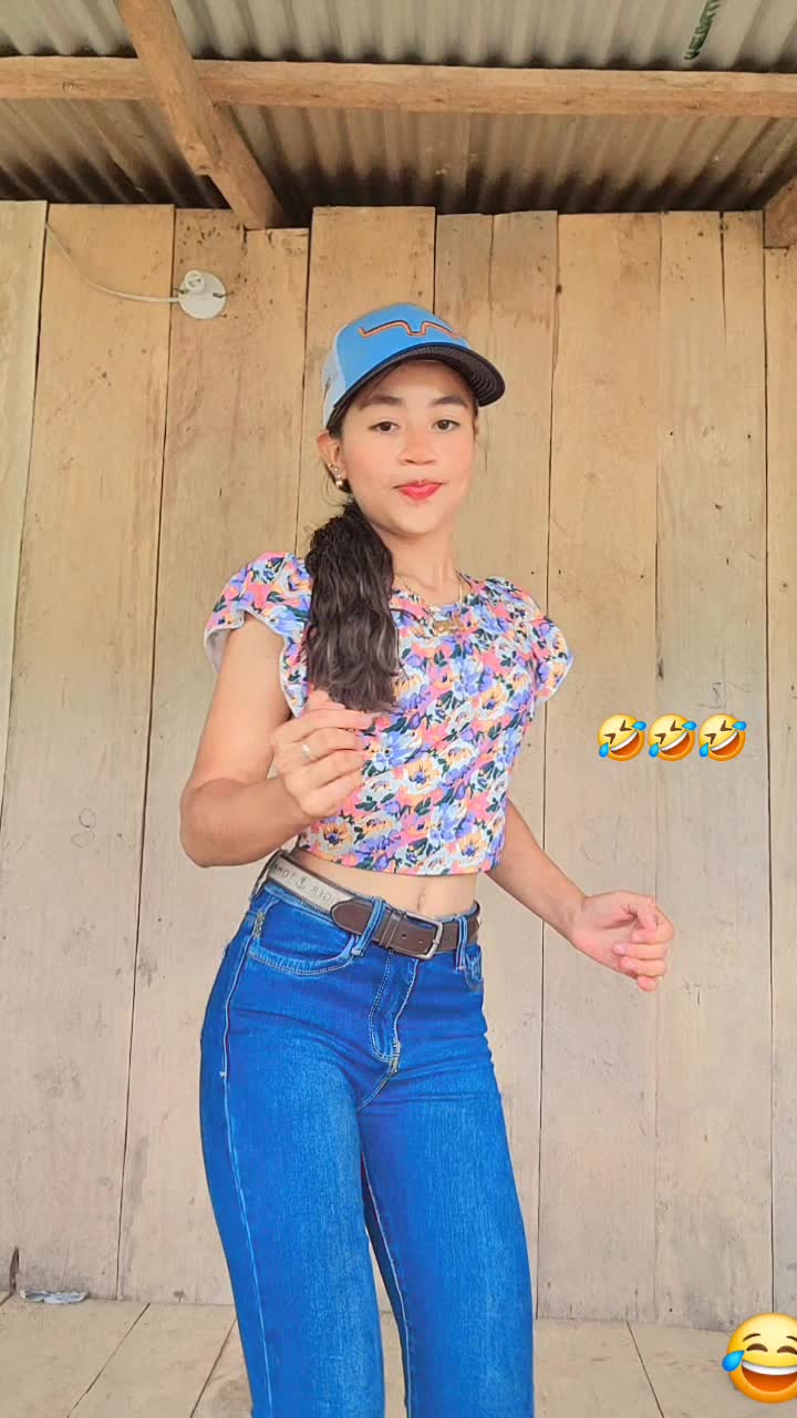 @Maykel.๐ชท๐โจ๏ธ