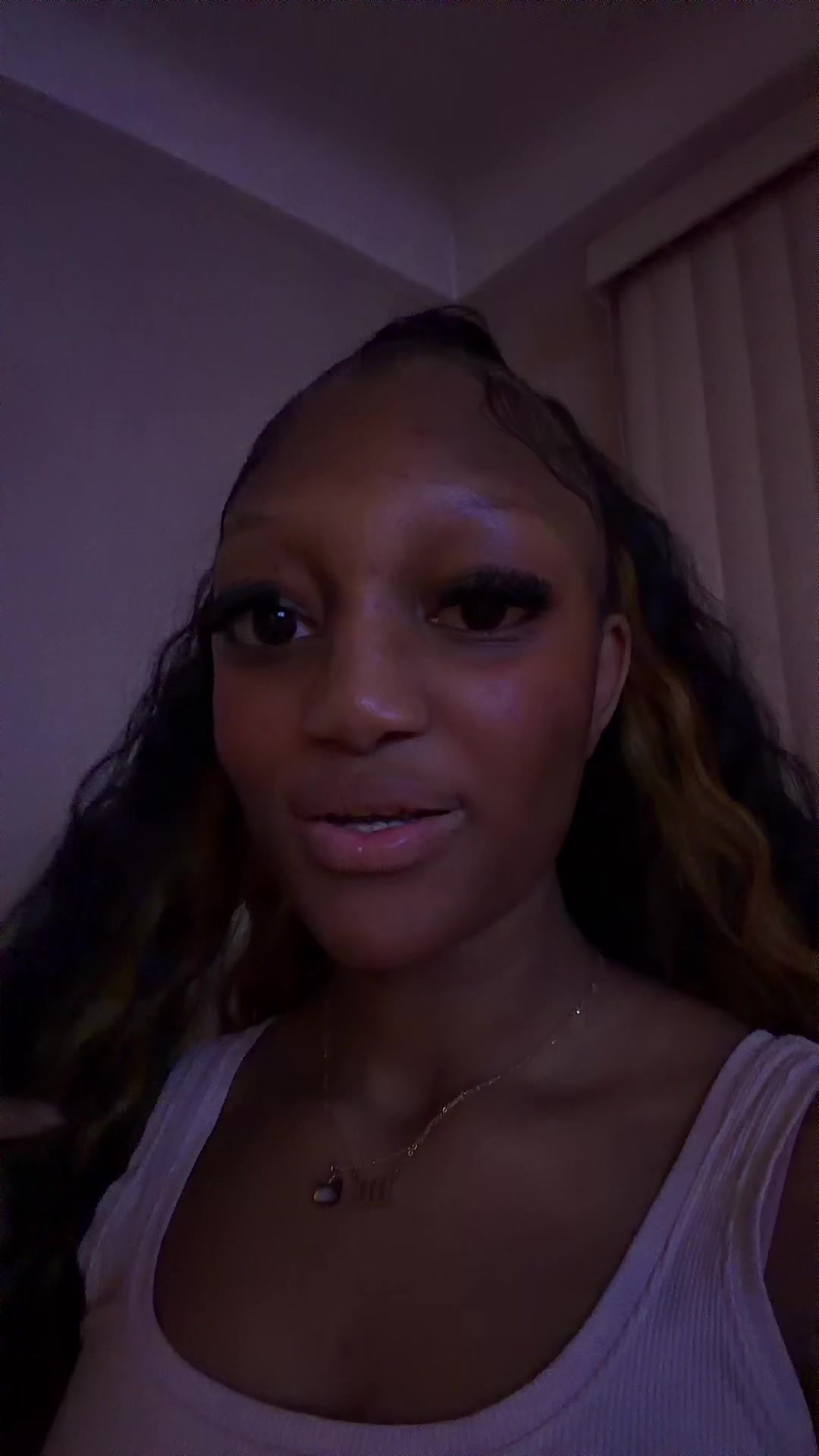 @livelaughllovemari