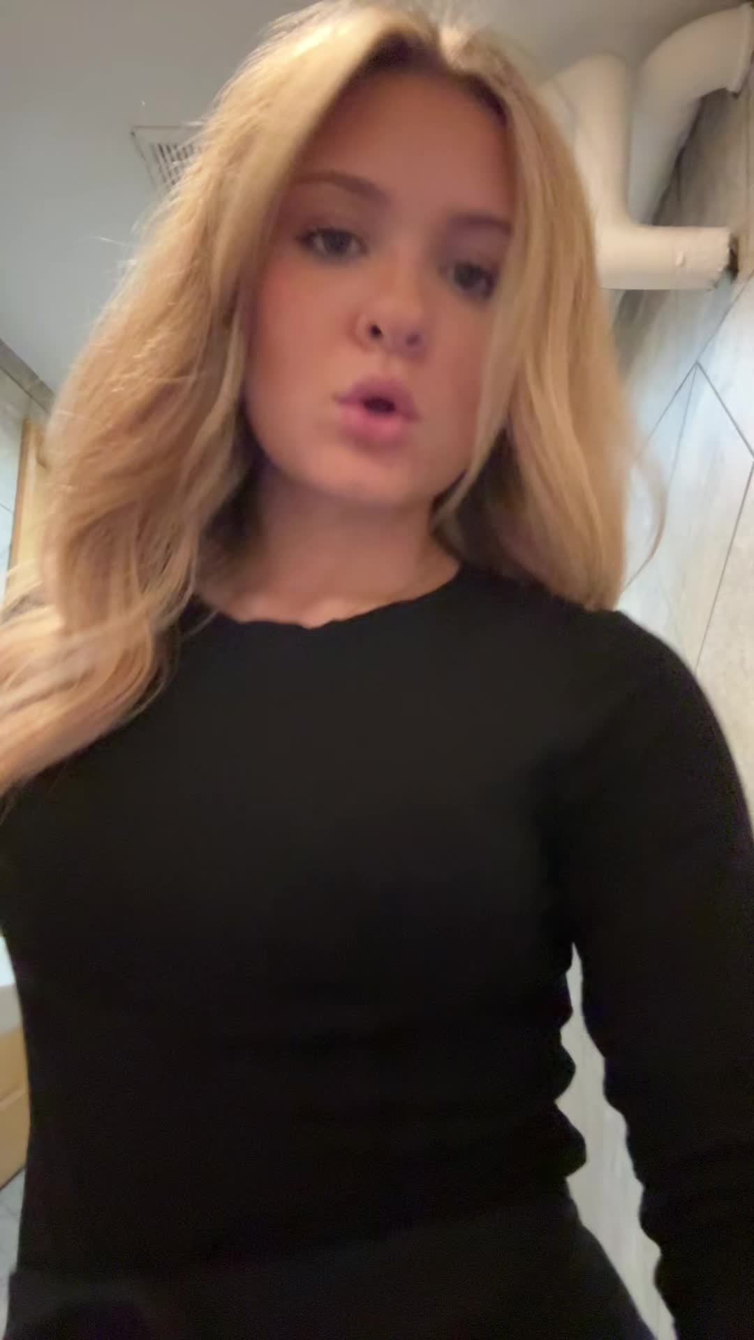 @🤫