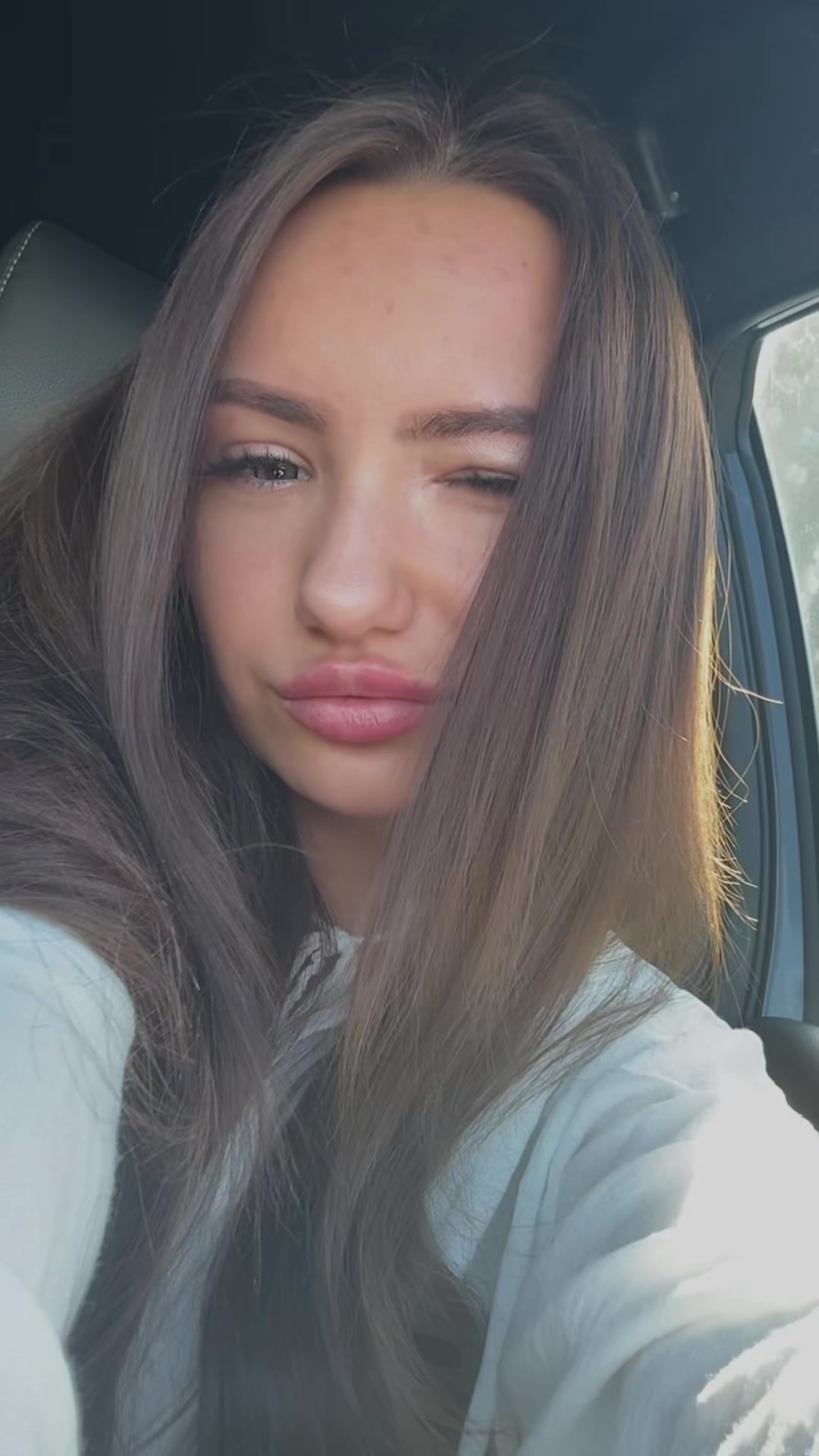 @•🌸𝓚𝓪𝓽𝓮𝓻𝓲𝓷𝓪🌸•