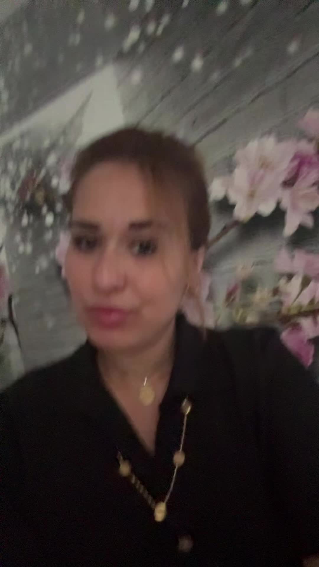 @Mina