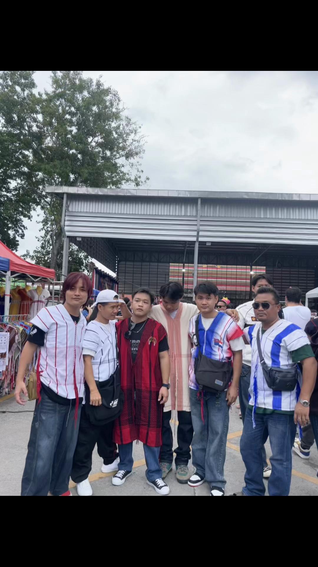 @ẞaw Htwe