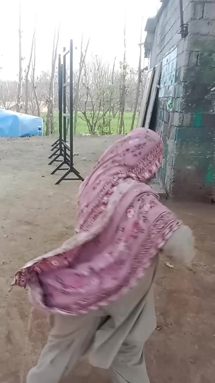@momand7773