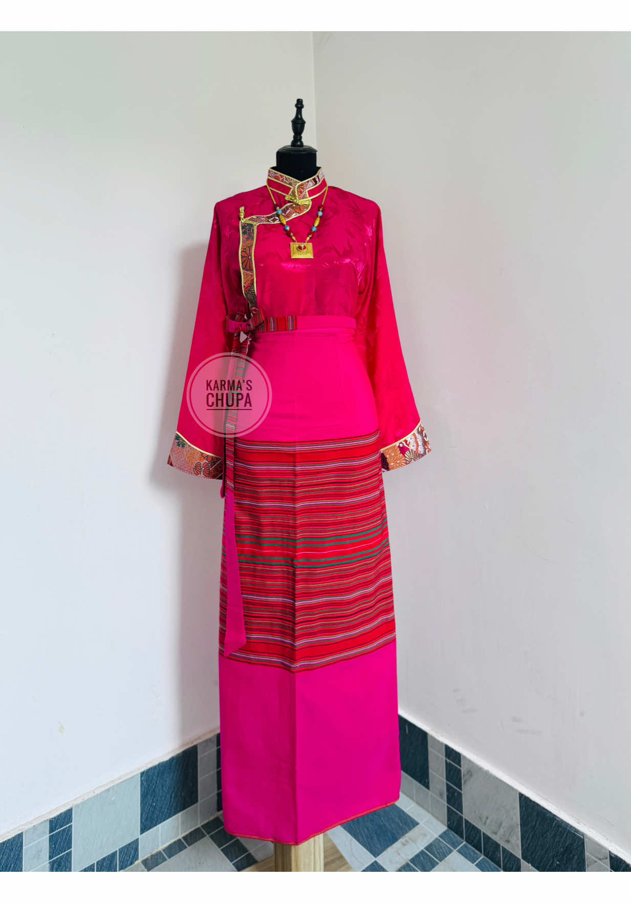 @KARMA&rsquo;S छ्युपा 👘