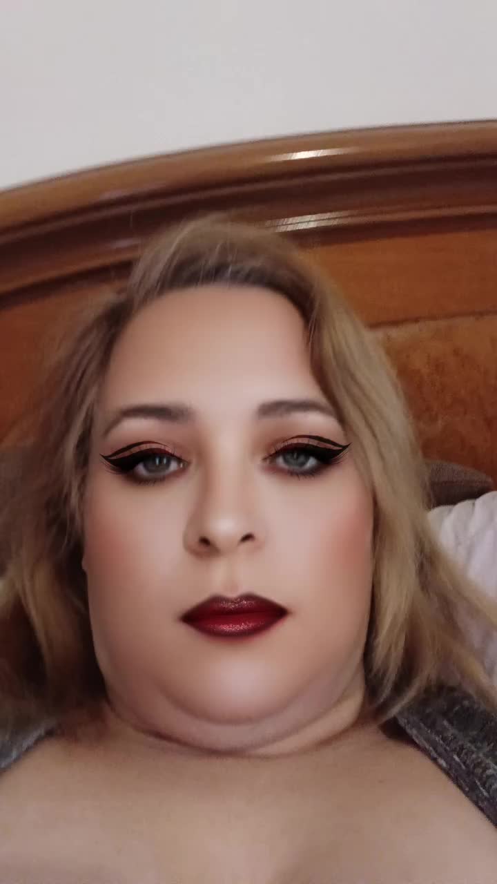 @Trapolina