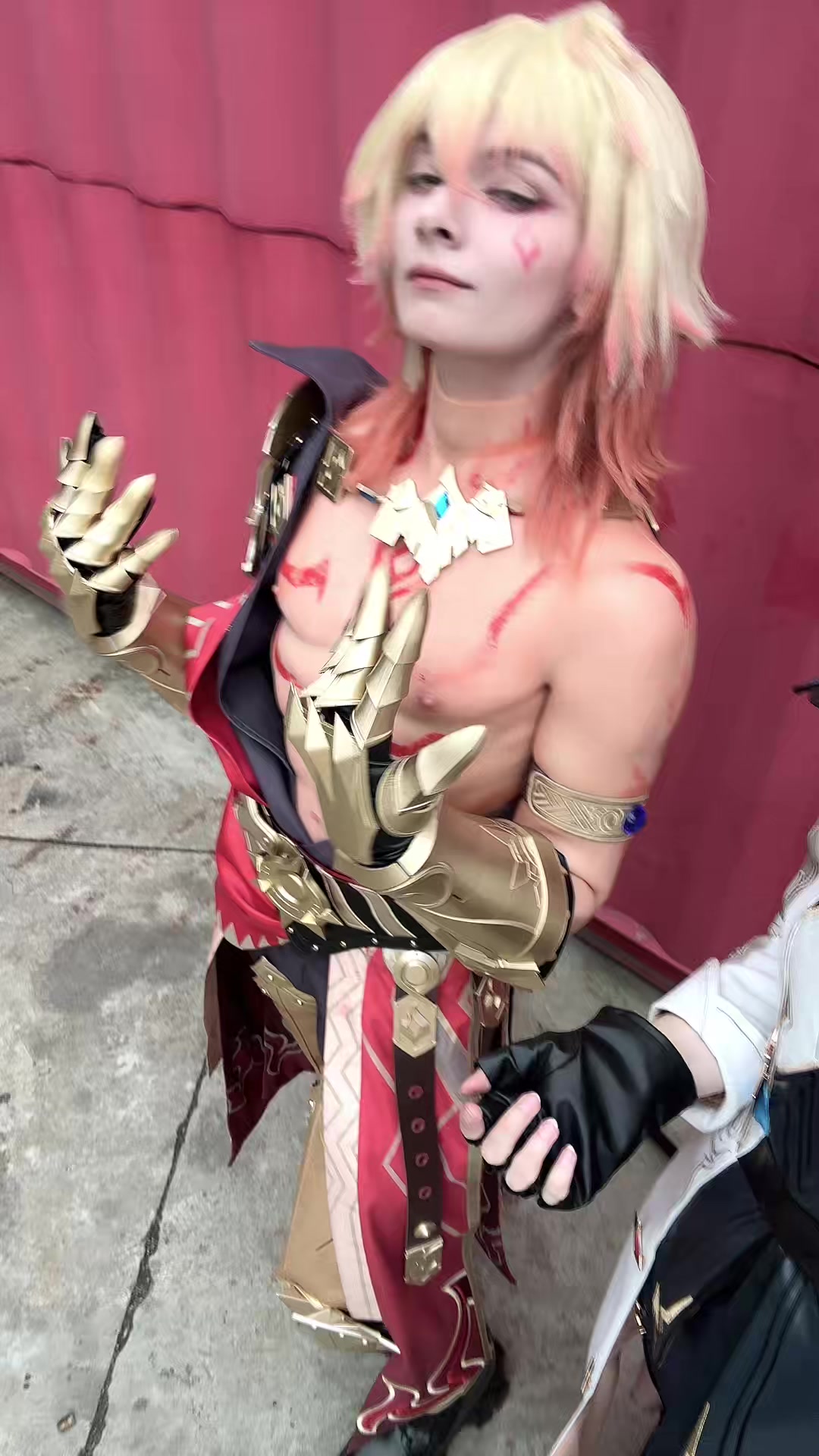 @AriSss