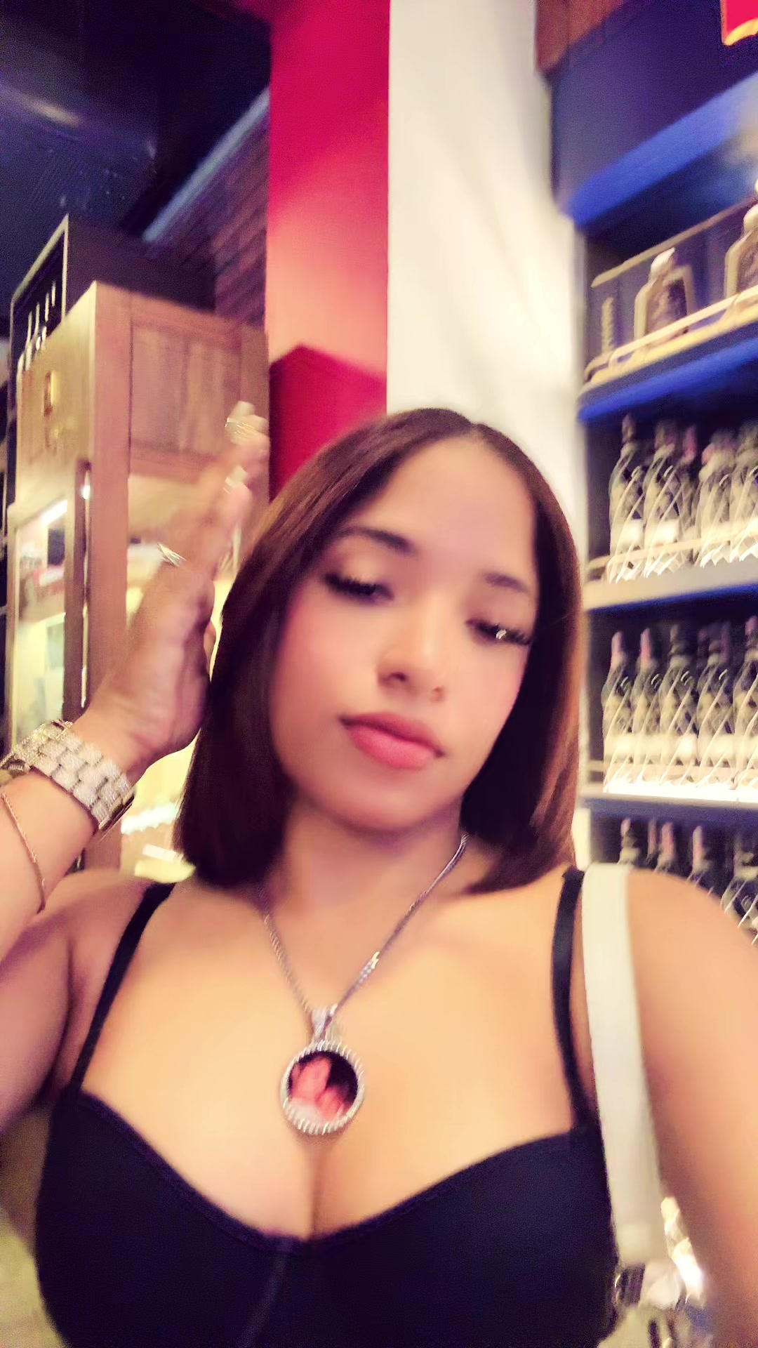 @𝓔𝓵𝓮𝓷𝓲𝓬𝓮 🐩.