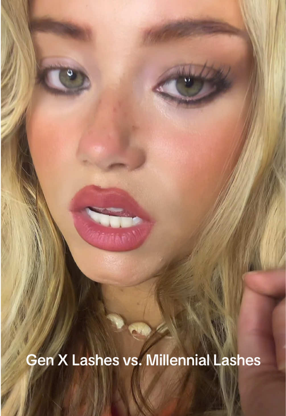 @itshalliewilde