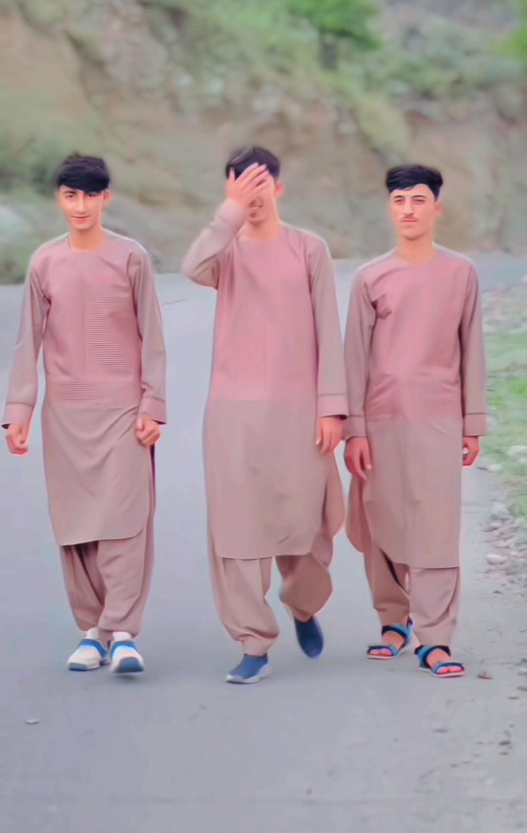 @𓂀 𝕊𝕒𝕙𝕚𝕝𝕠𝕠𝕠 𓂀