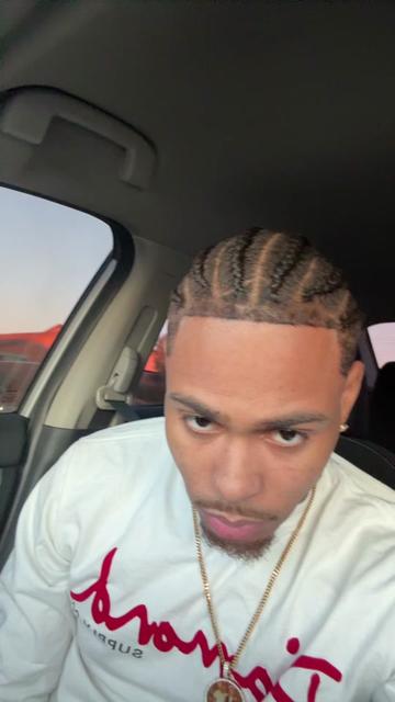 @sixforpresident_