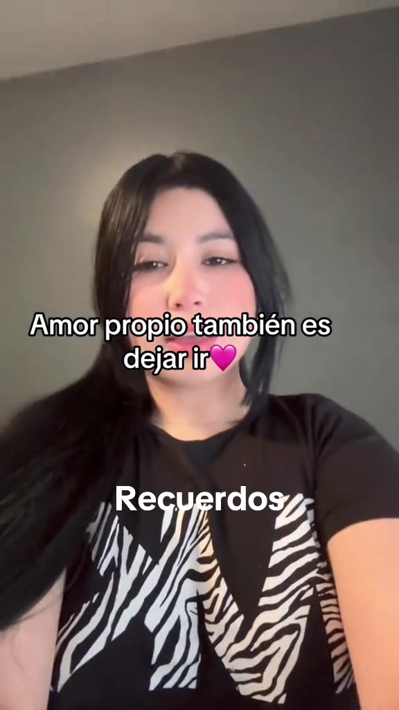 @Angiie28
