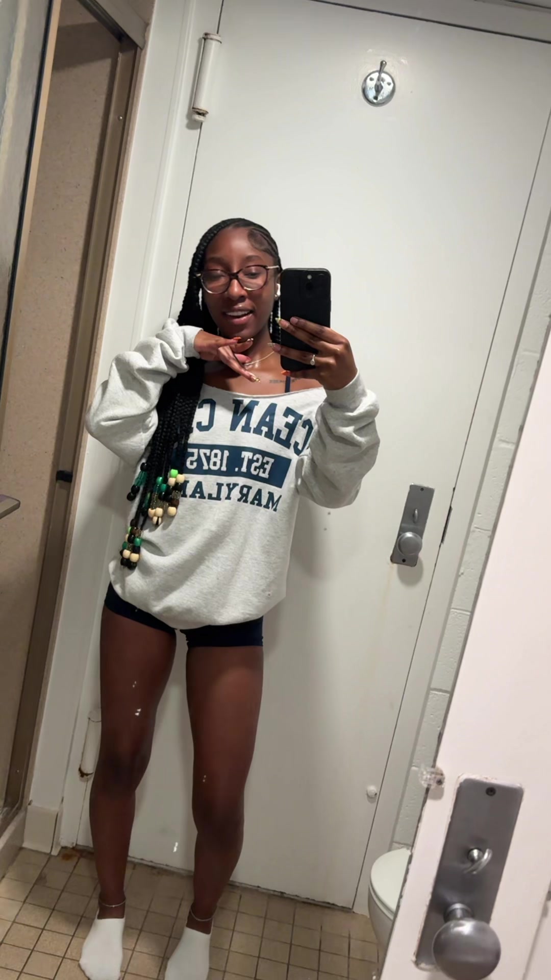 @lifeofnishaa.k