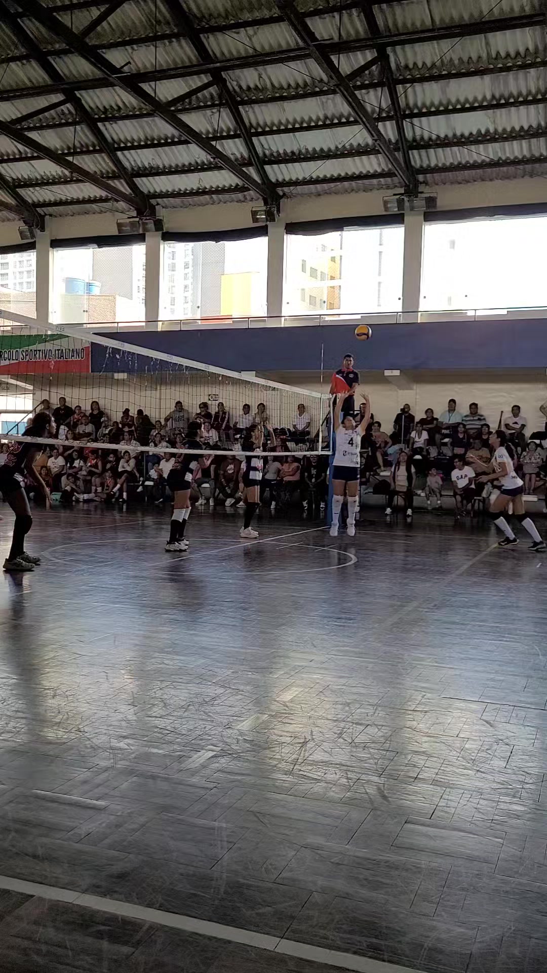 @Federación Peruana de Vóleibol