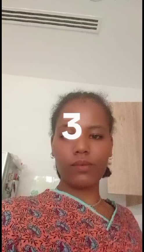 @MESSI🦋🍫💒💝❤️💛🖤