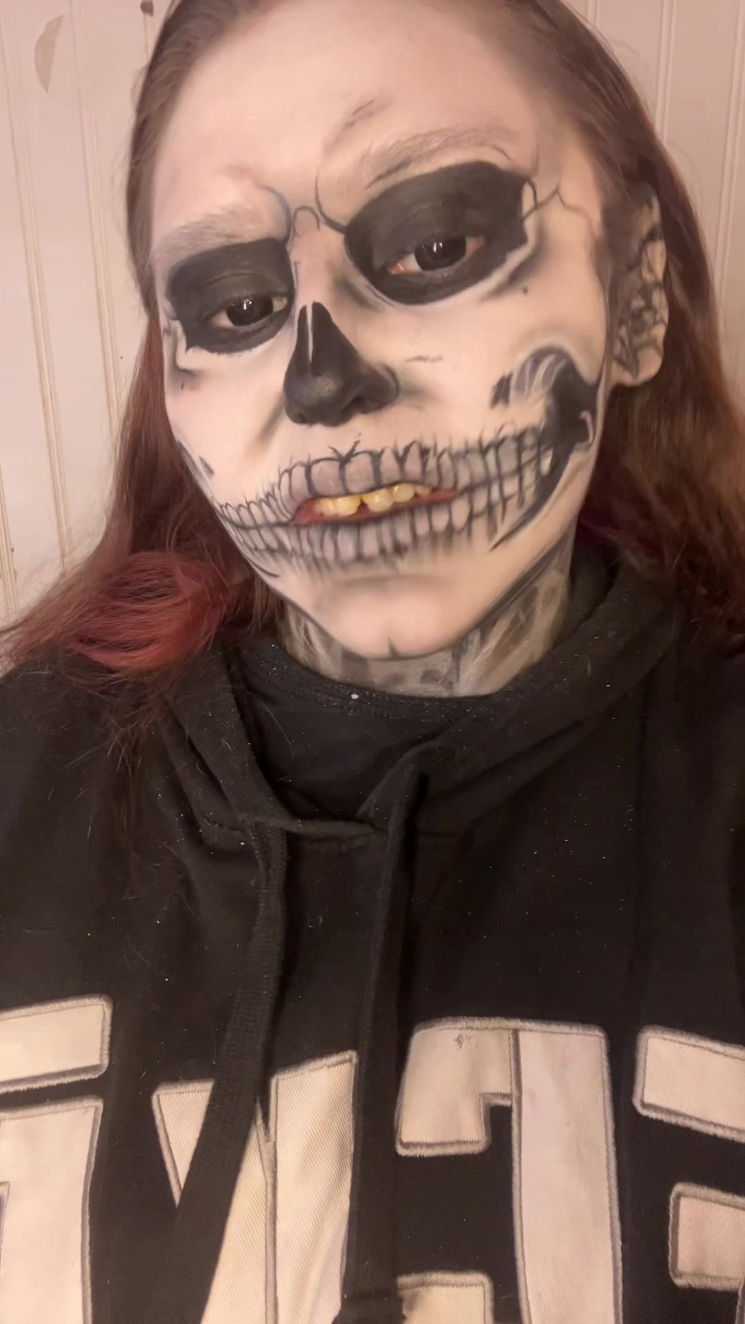 @Ellehalloween