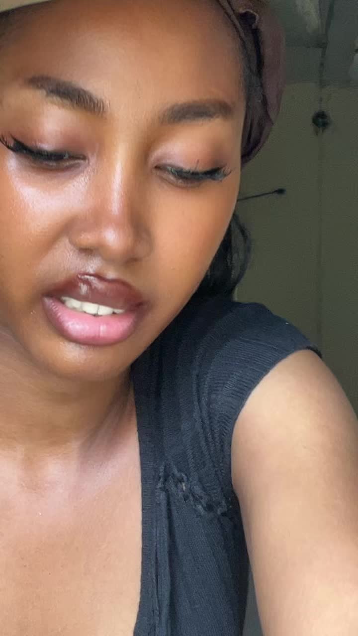 @shezpretty_