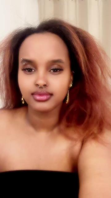 @Afnaan🖤💋