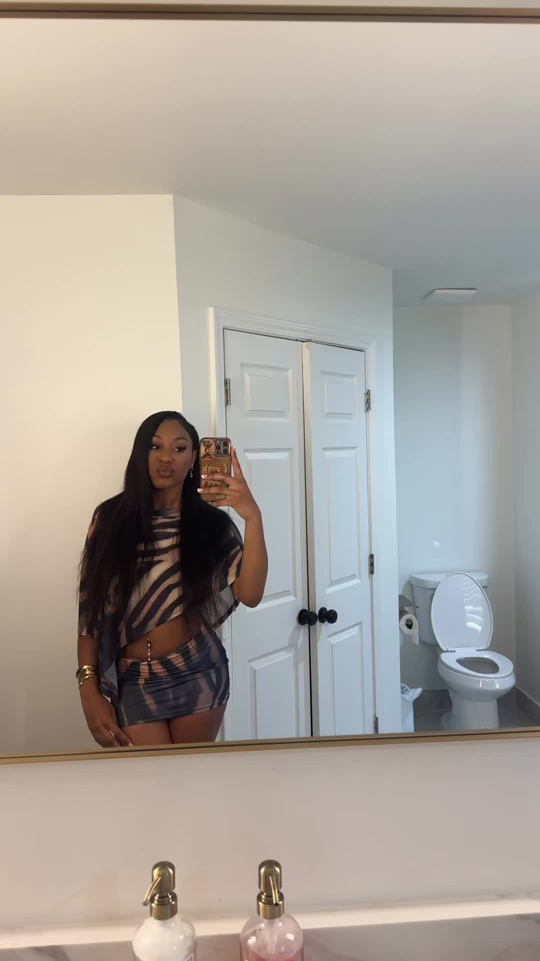 @zarikelise