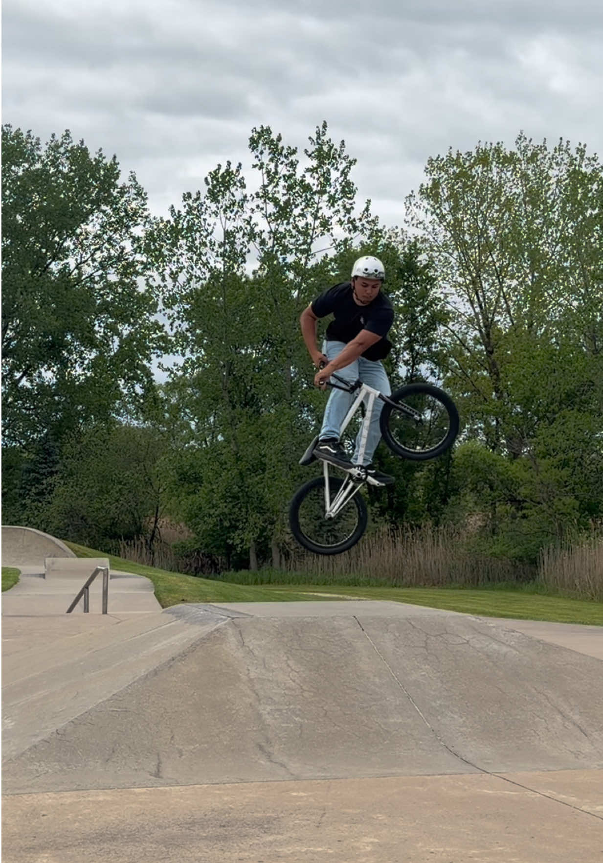 @Gabrieljrbmx
