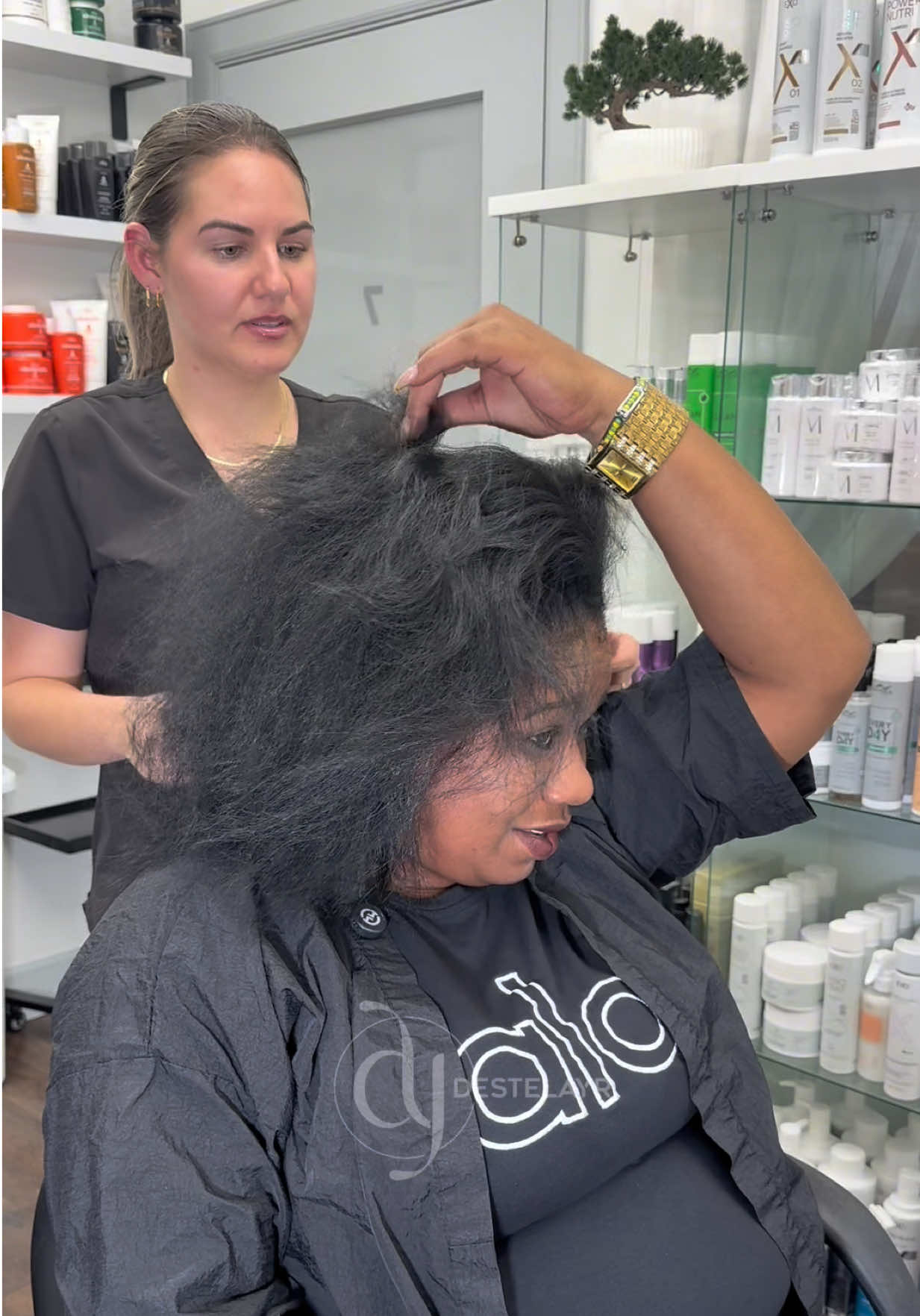 @DESTELAYR® SALON