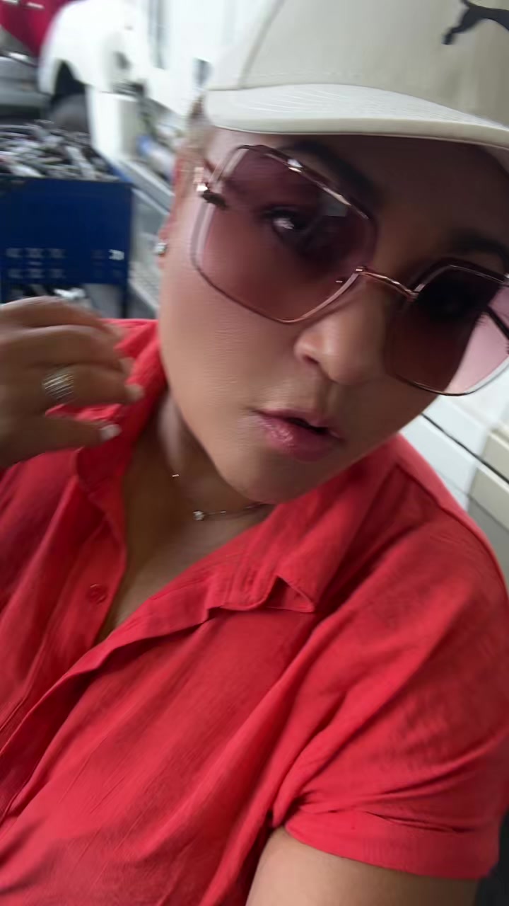 @Ana Pavon