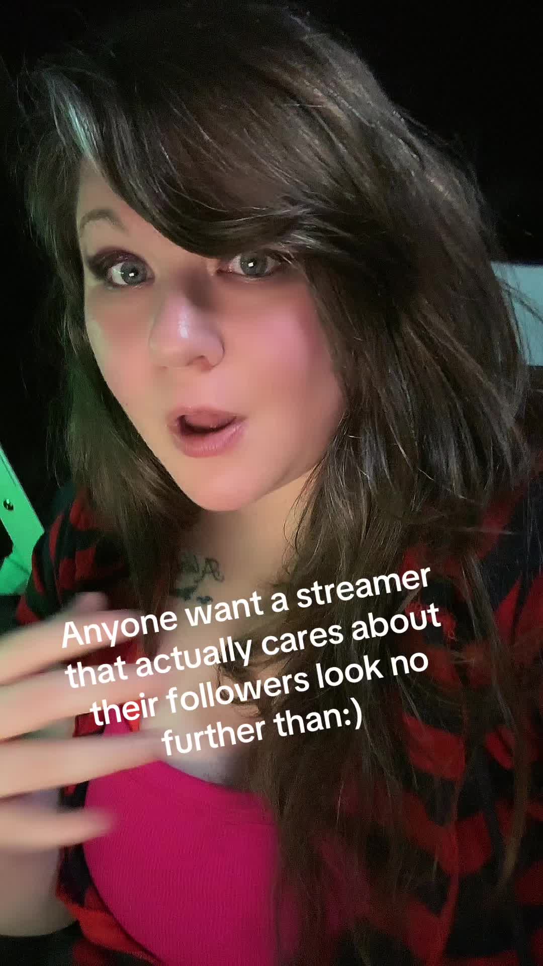 @hallochrissycat