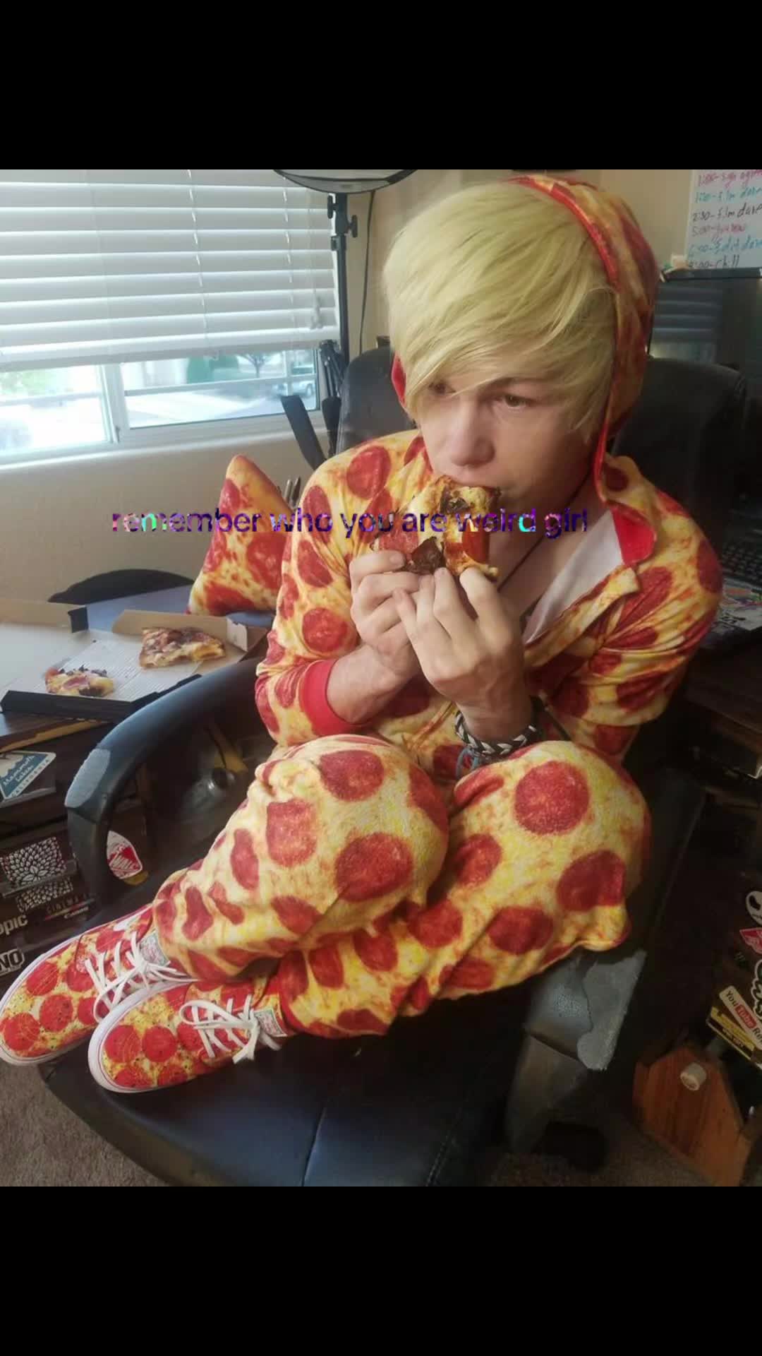 @liz🦄🦴🪽