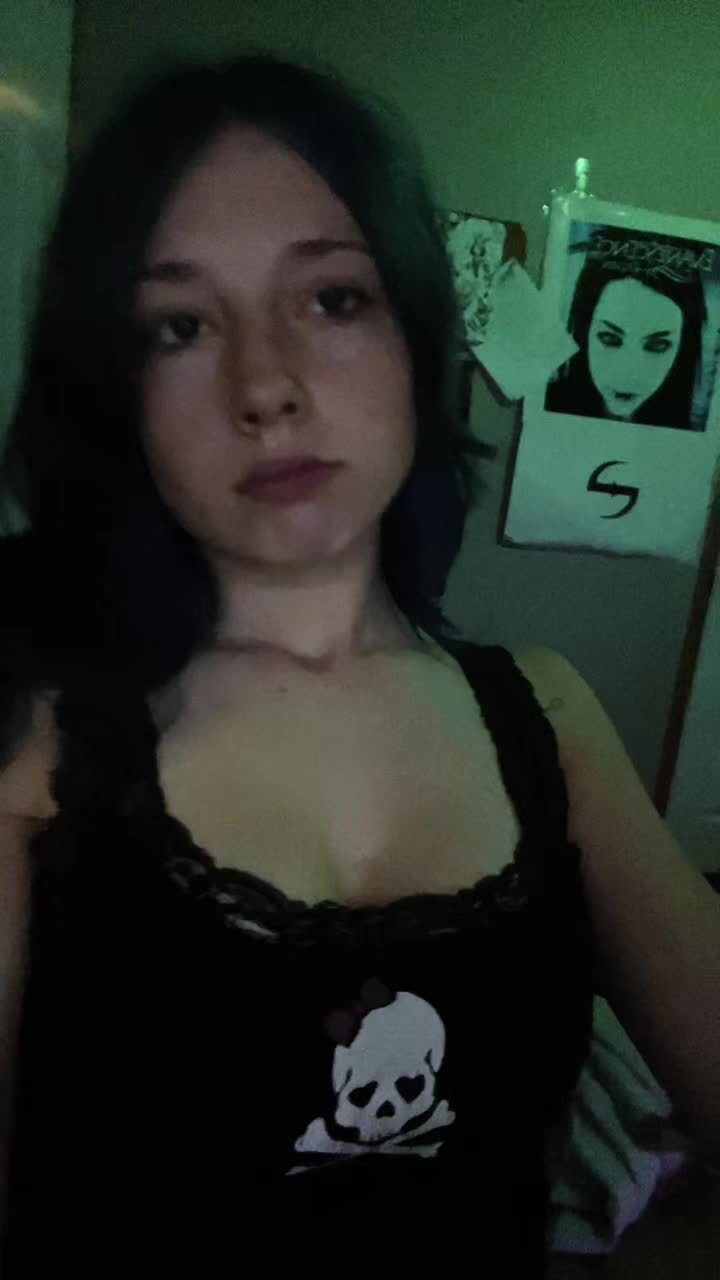 @Living_dead_girl.666