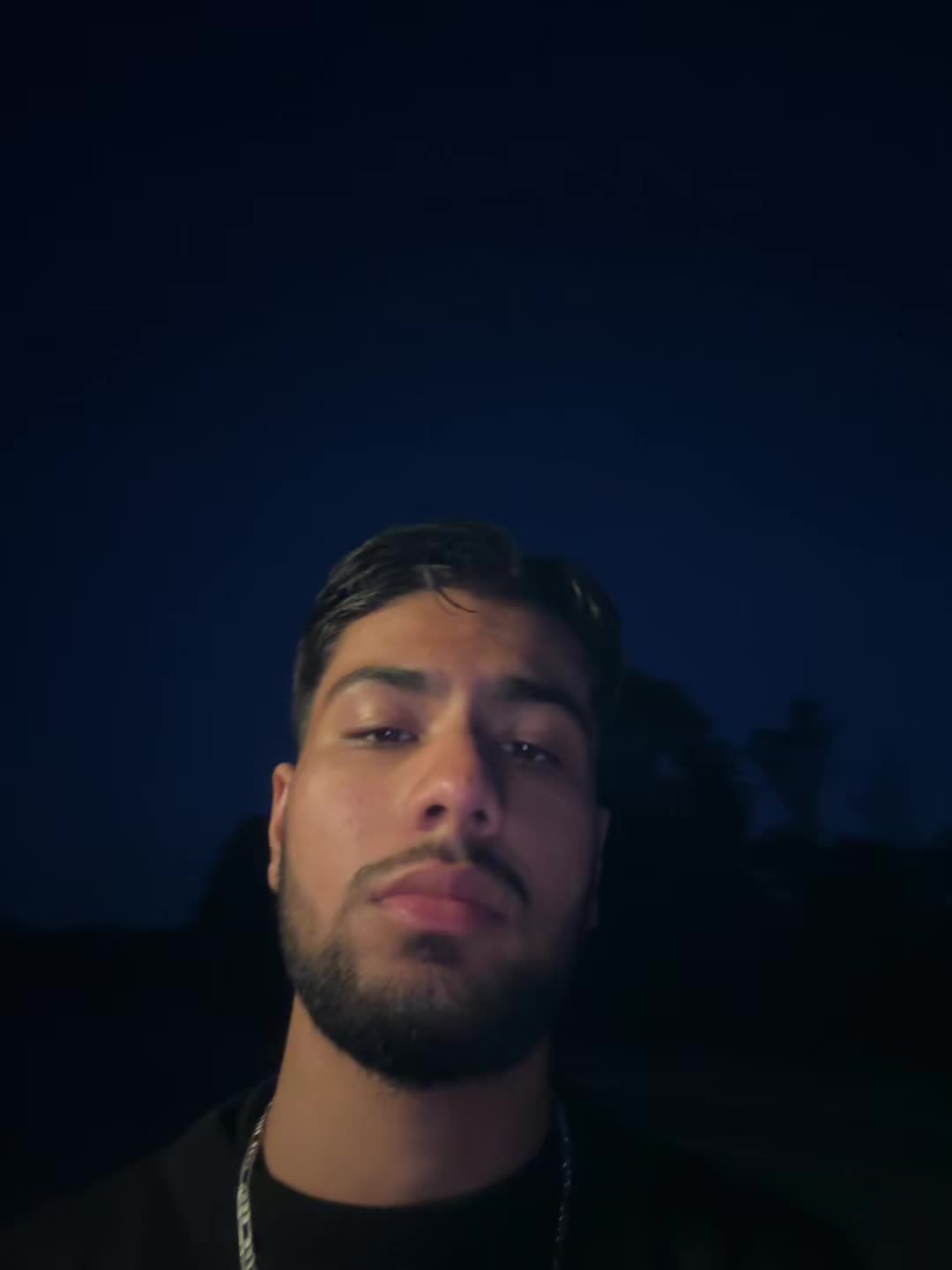 @7ydz3