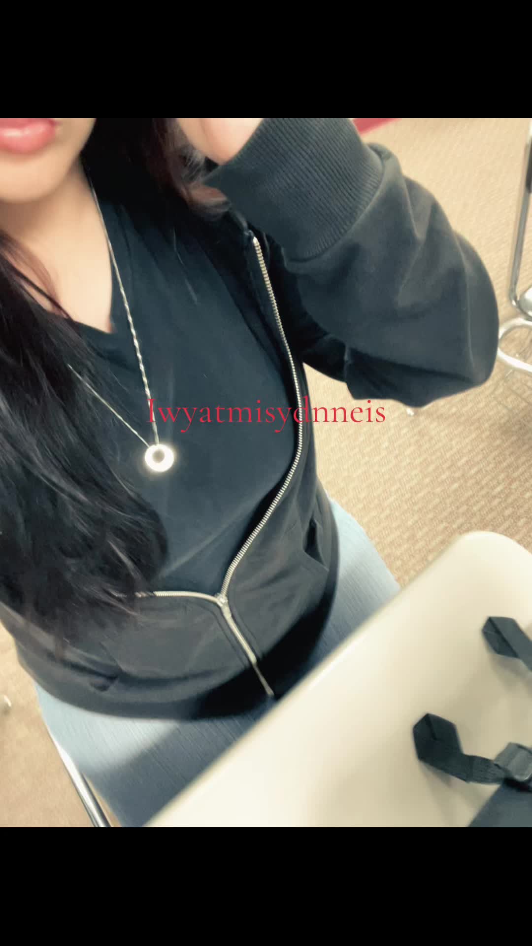 @VNM252