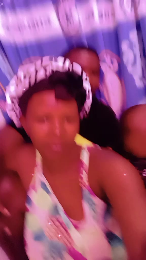 @Elizabeth Isingizwe