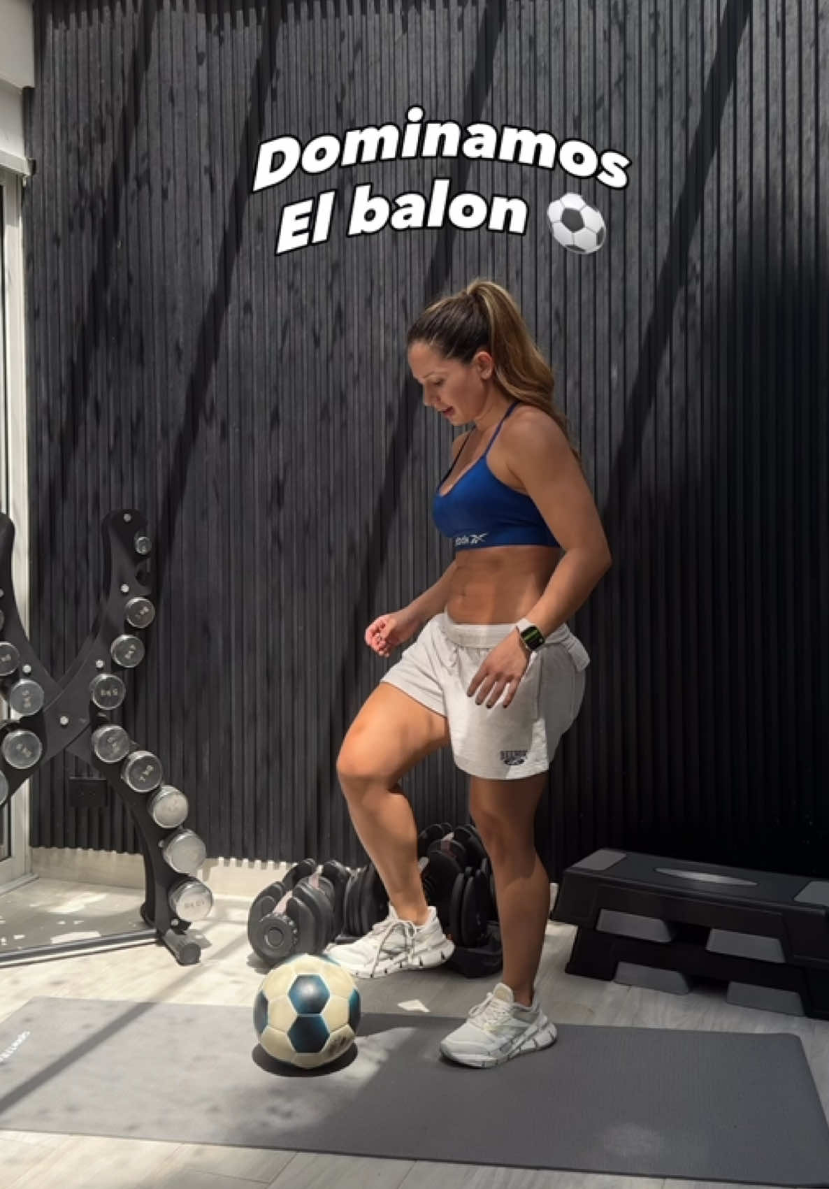 @silvyhurtado