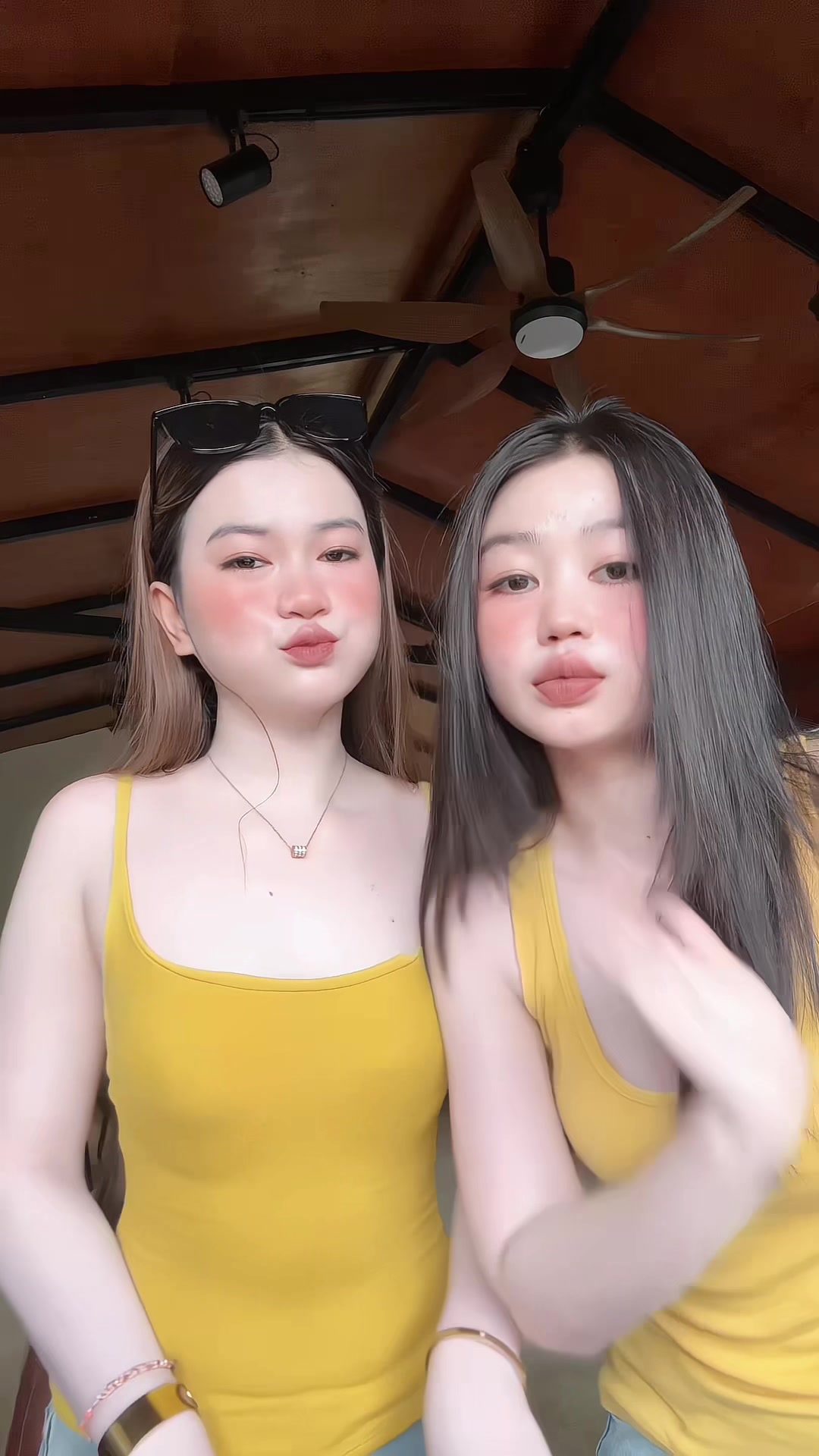 @Slyta