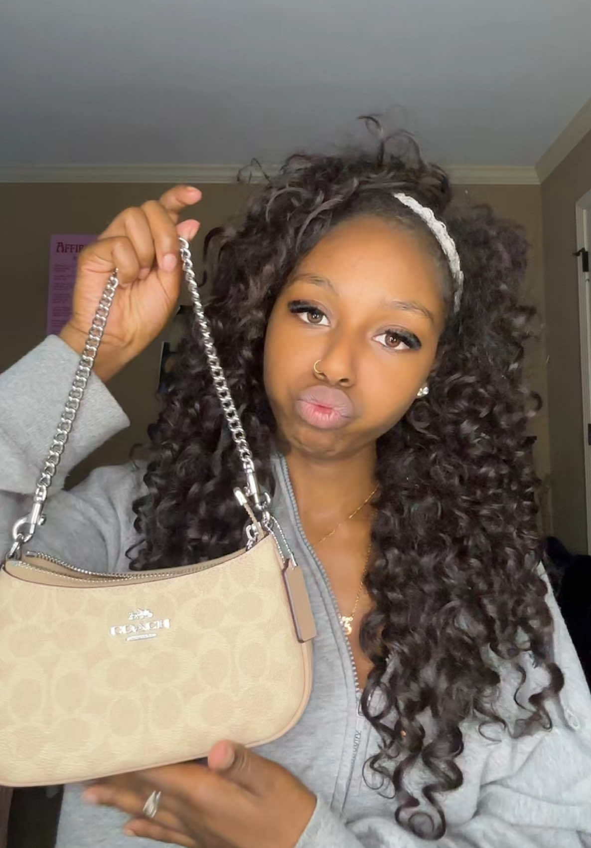 @Miss Chrisandra🎀🫧