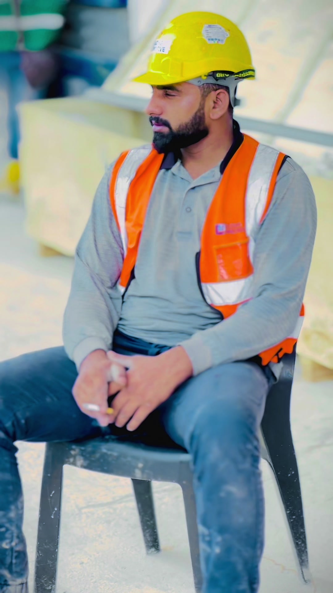 @WARIS JUTT 🇵🇰🇲🇾🇨🇦