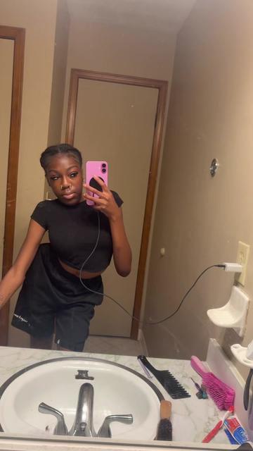 @Pretty gyal lili❤️😘