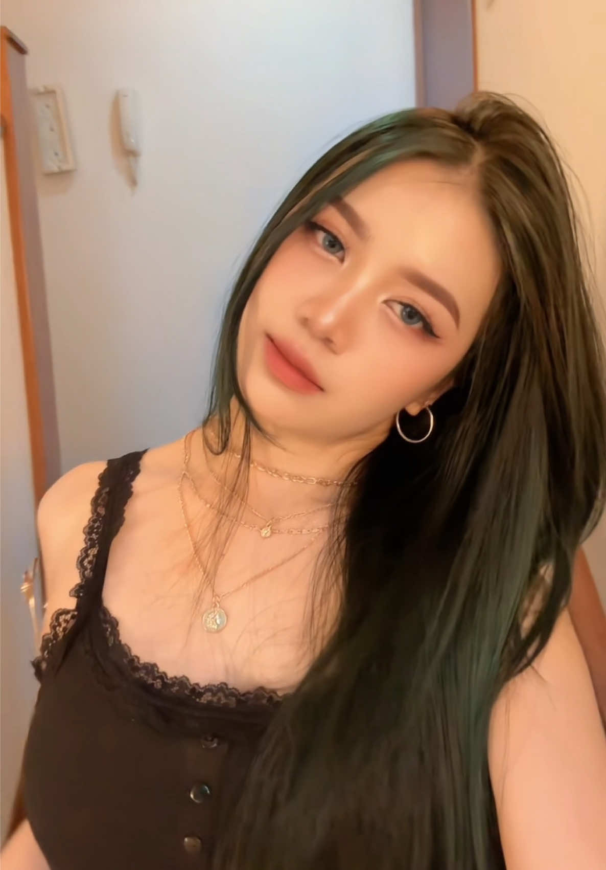 @๐๐ฅ๐๐
ฒ๐ฒ๐