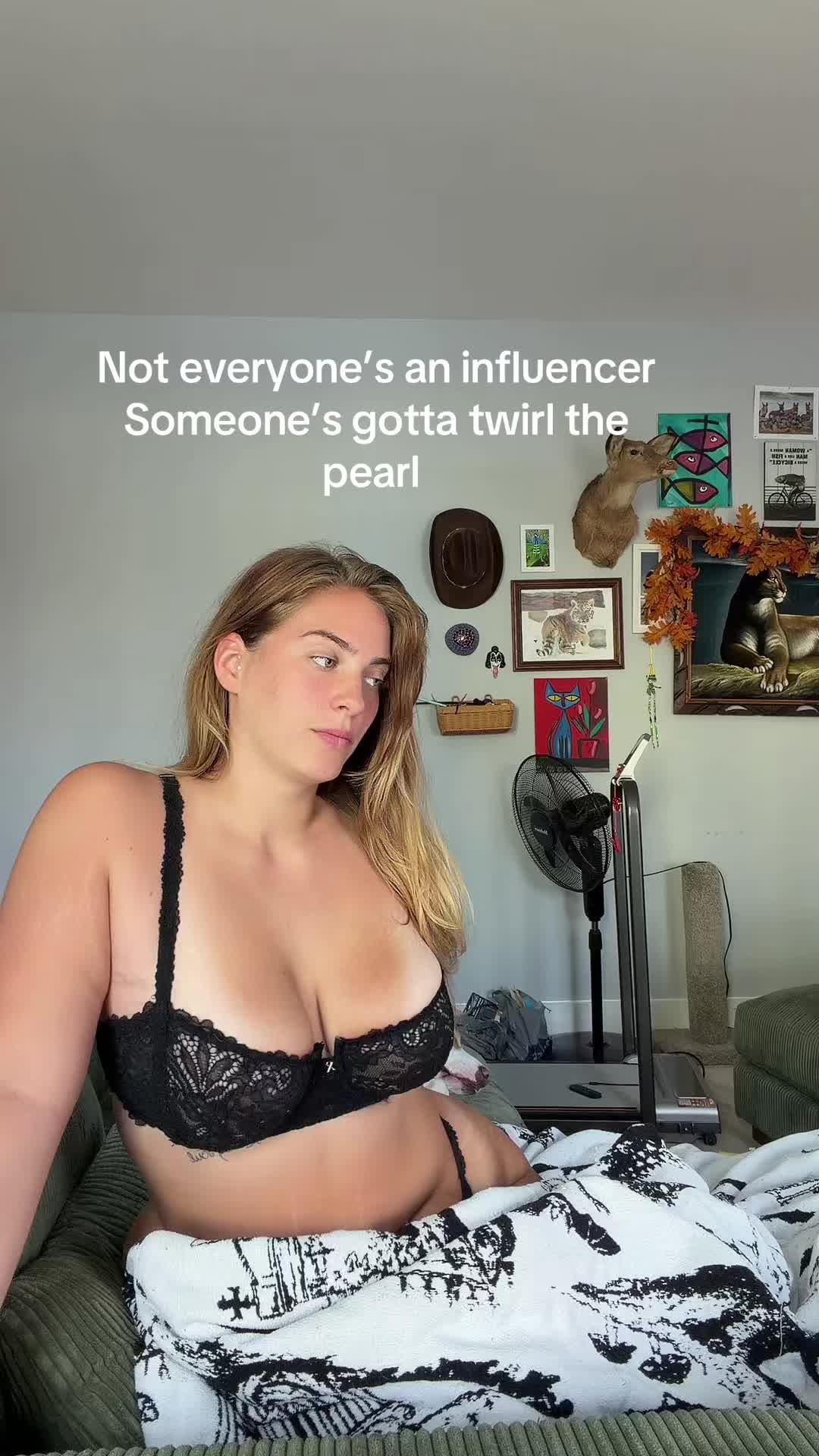 @Sophi