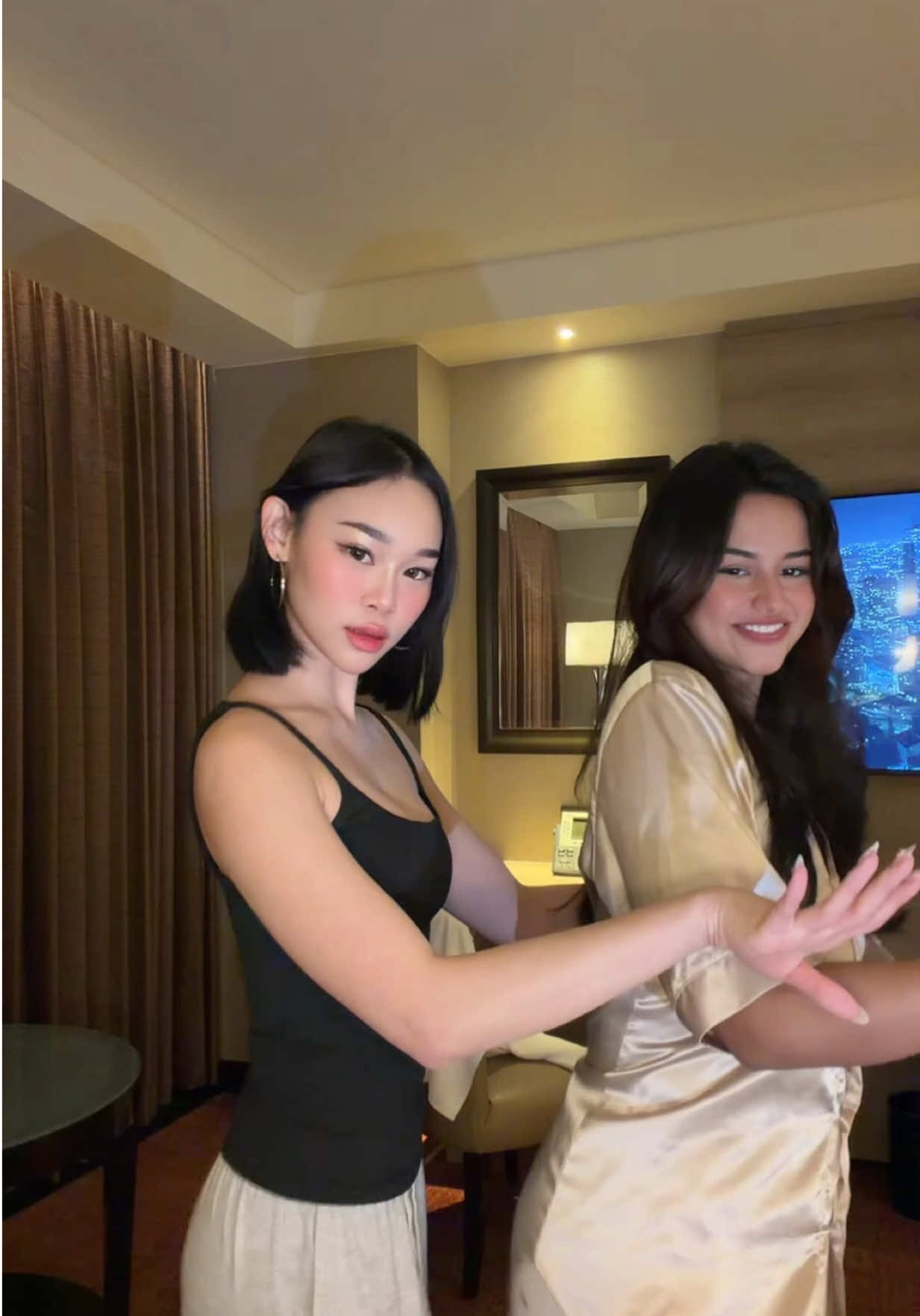 @frisilalee