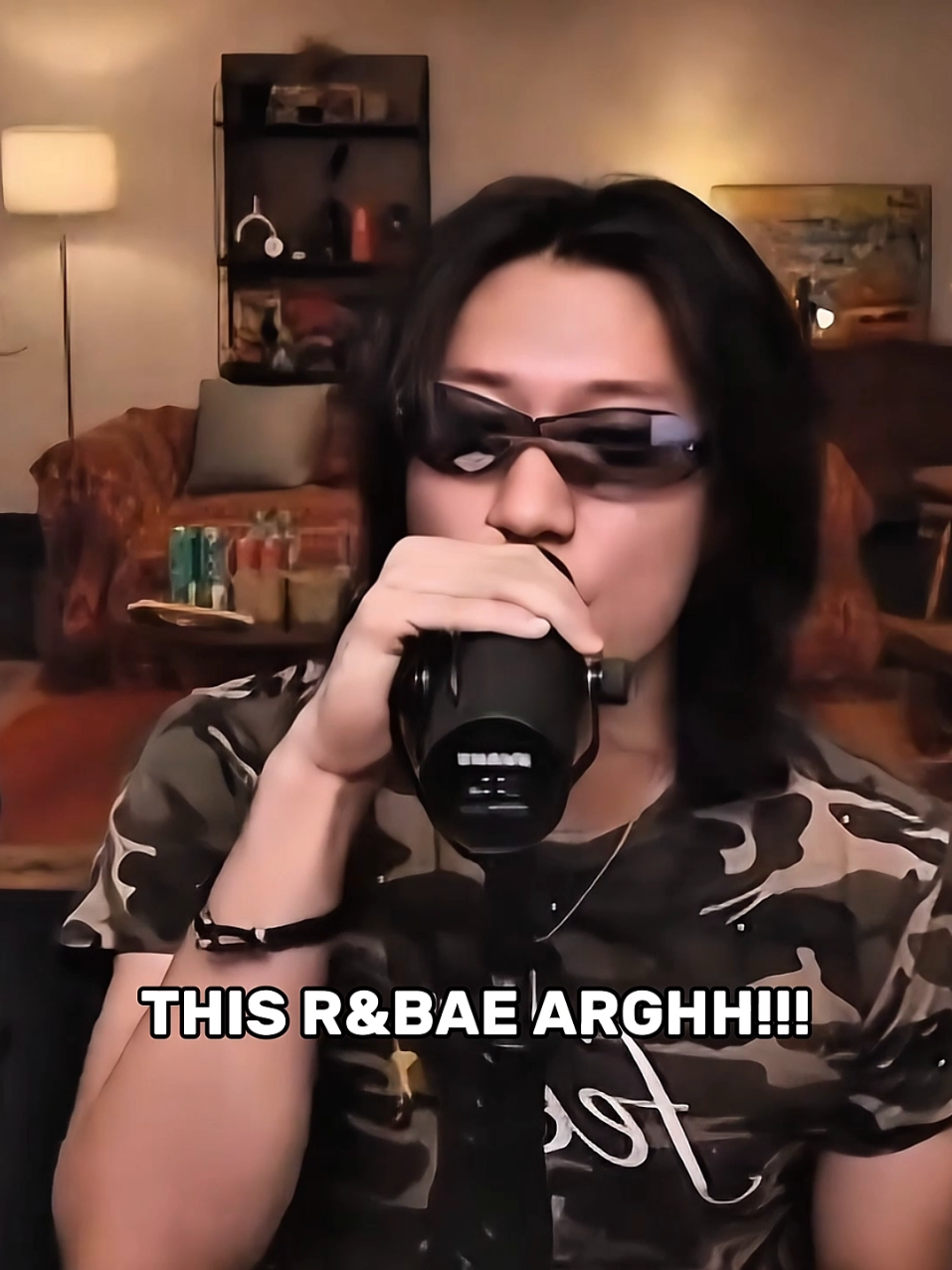 @★