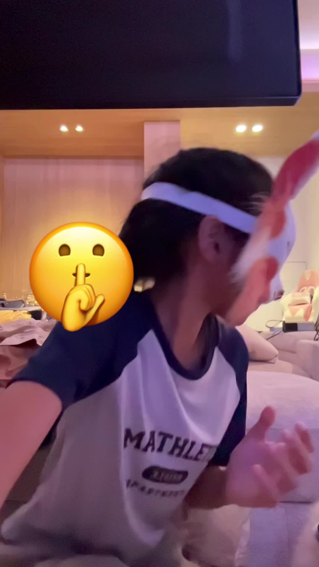 @𝓶𝓪𝓹𝓵𝓮/𝓯𝓵𝓪𝓻𝓮