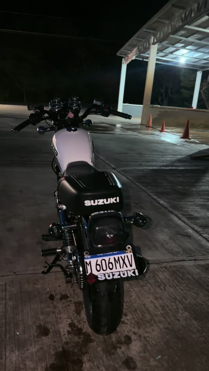 @Byron_jr🦦🧃
